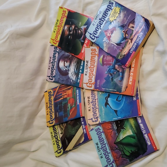 Vintage Other - Bundle of Goosebumps Books